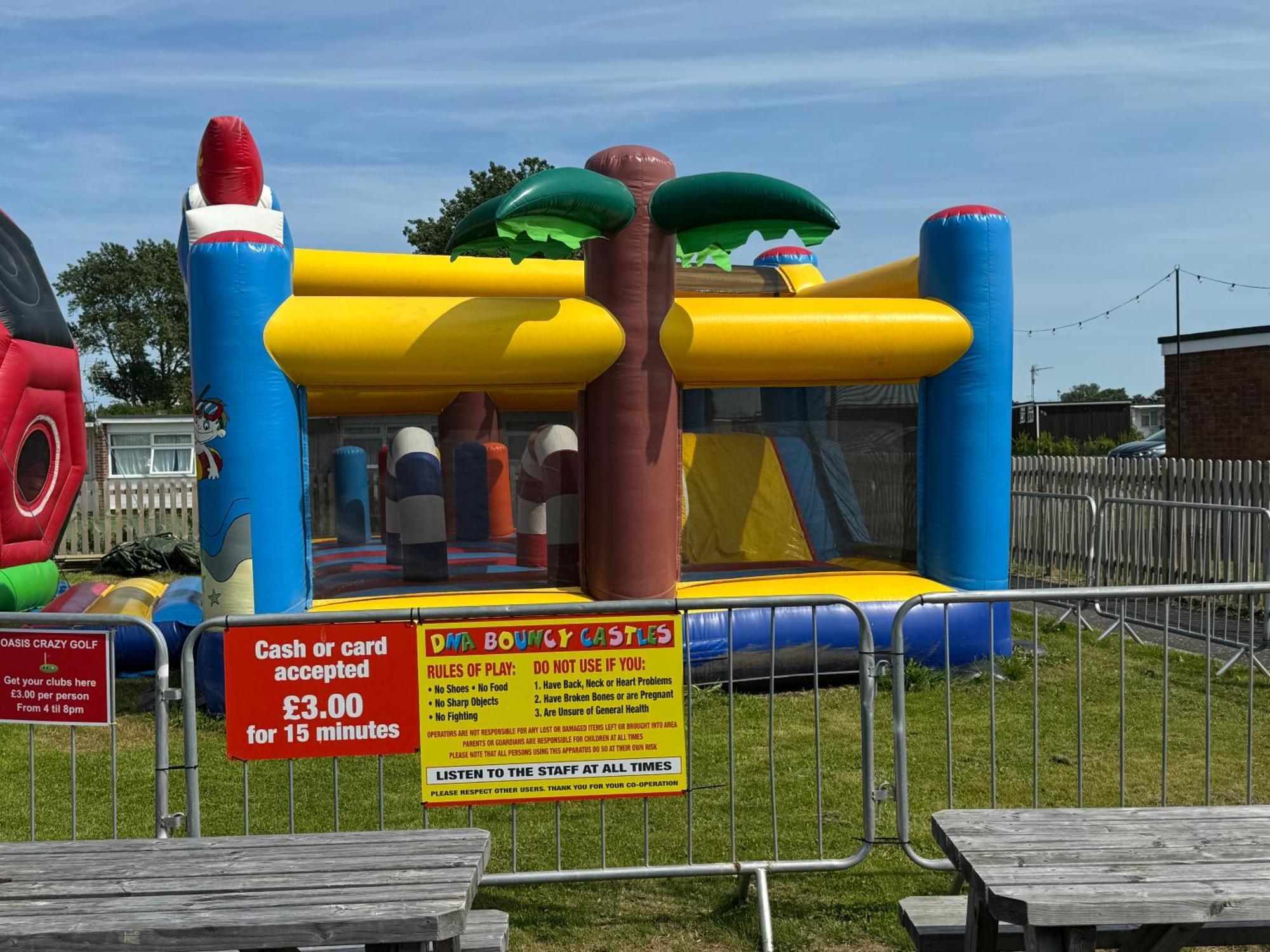 Chalet 102 M And T Sunbeach,scartby Near 2 Bed South Facing *