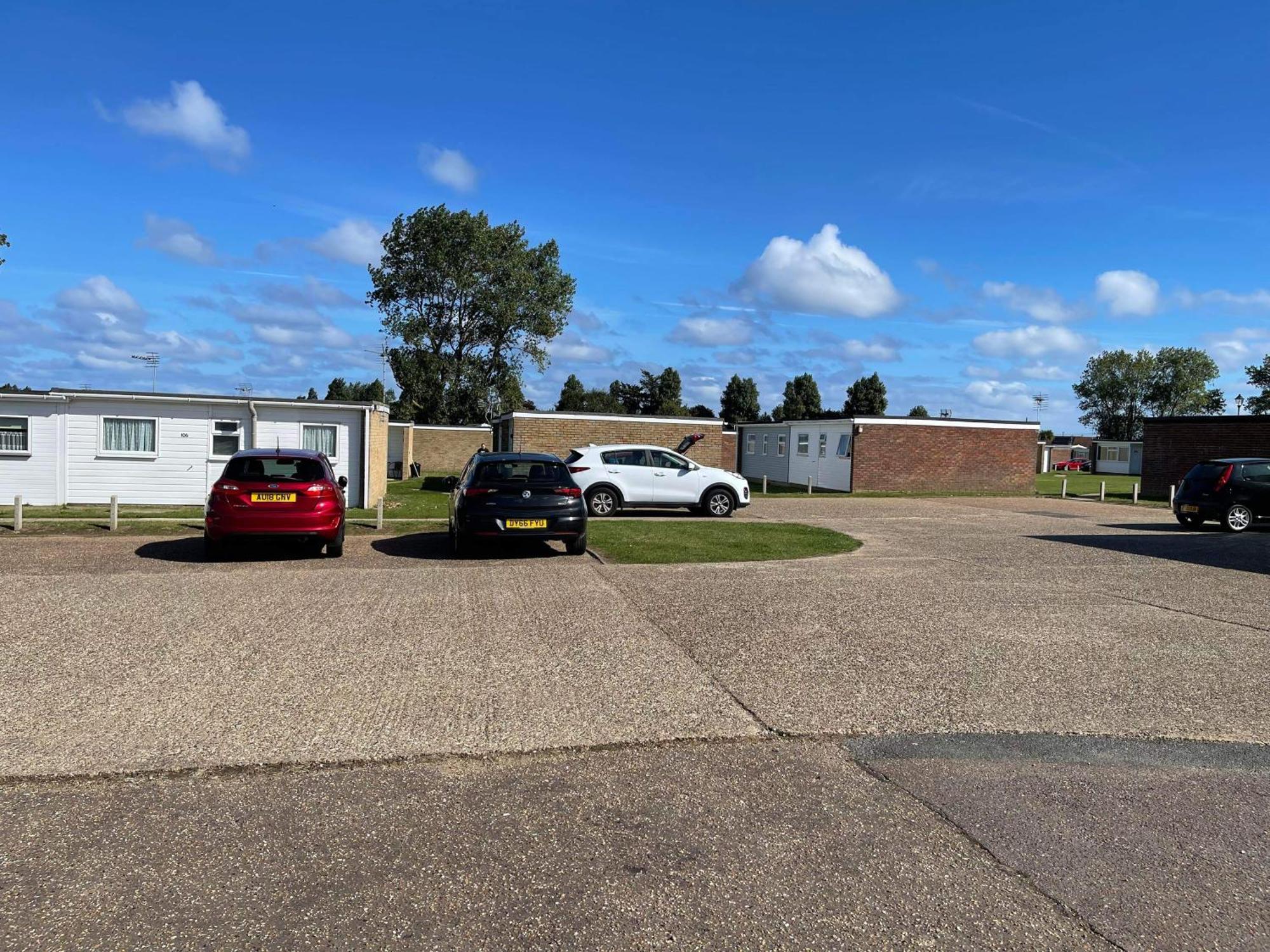 102 M And T Sunbeach,scartby Near 2 Bed South Facing * Great Yarmouth